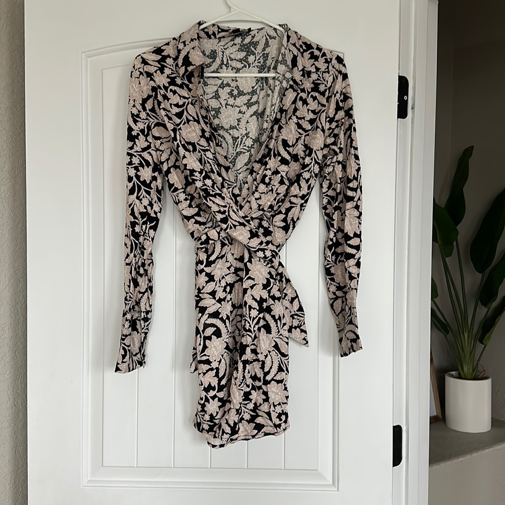 NEW! Wrap around dress